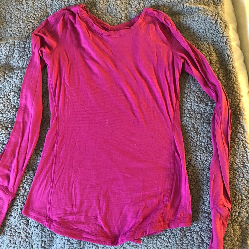 long sleeve lulu shirt